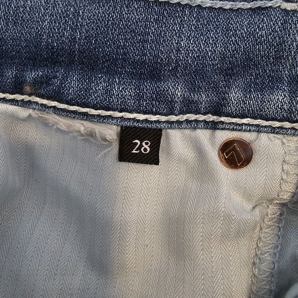 7 For All Mankind Light Blue Flare Jeans - Picture 9 of 9